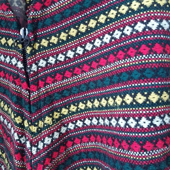 1970s Vintage Red Wool Poncho, Made in USA, Red Wool Patterned Poncho - Picture 5 of 10